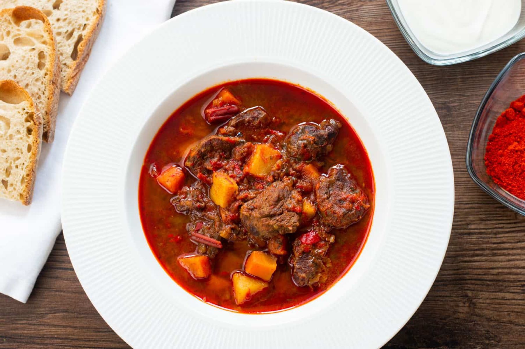 Authentic Hungarian Goulash For Slow Cooker