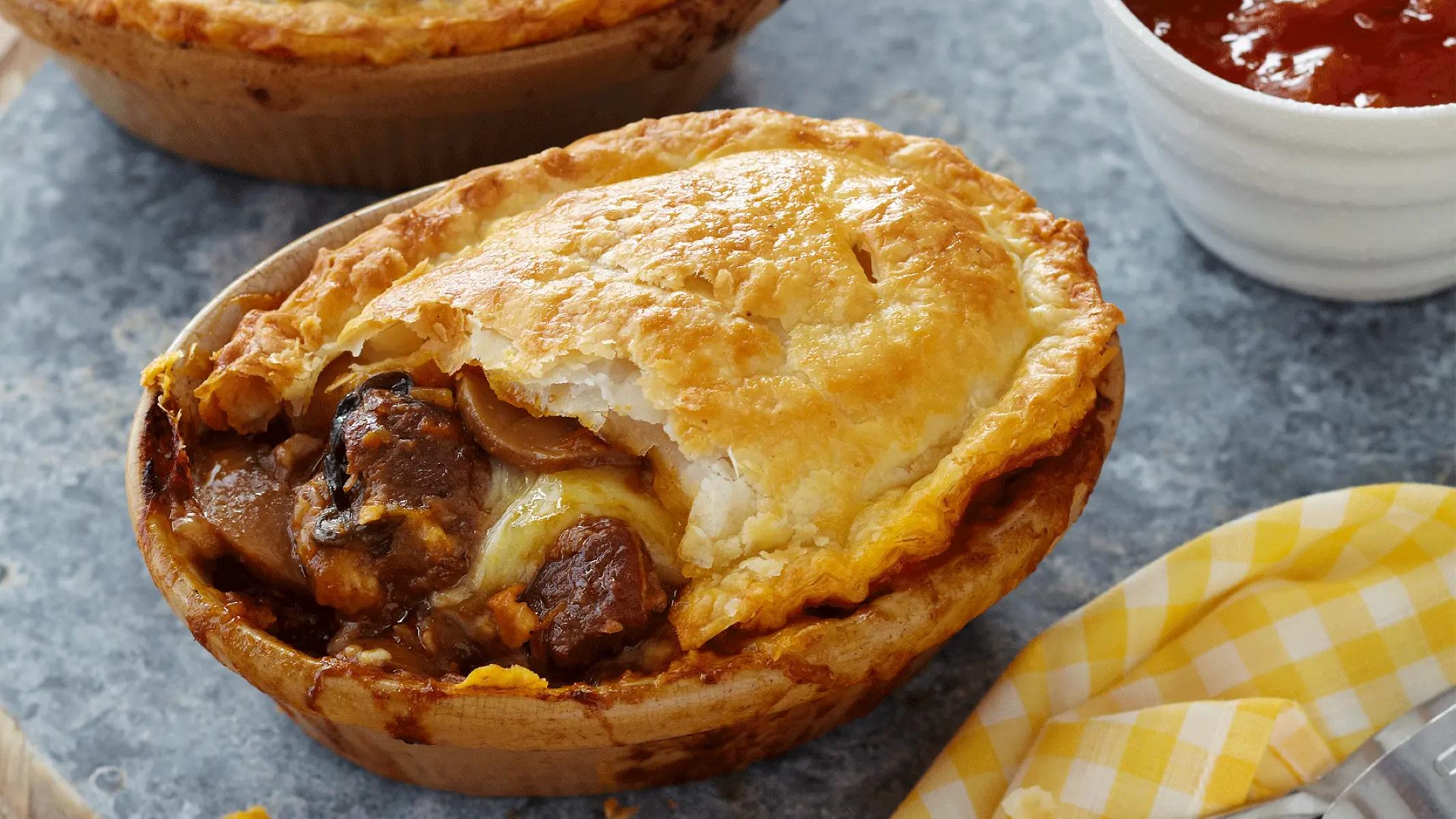 Delicious And Easy Mince Cheese Pie From Around The World