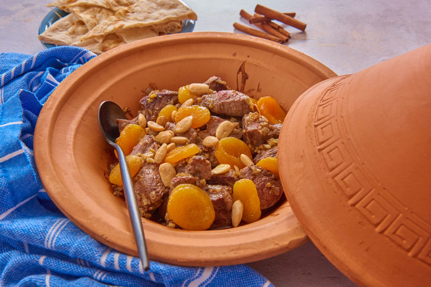 Easy Slow Cooker Beef Tagine With Dried Apricots