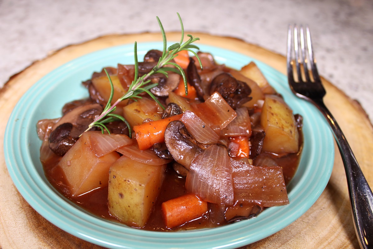 Mushroom Bourguignon: A Delicious Addition To Your Weekly Meal Plan