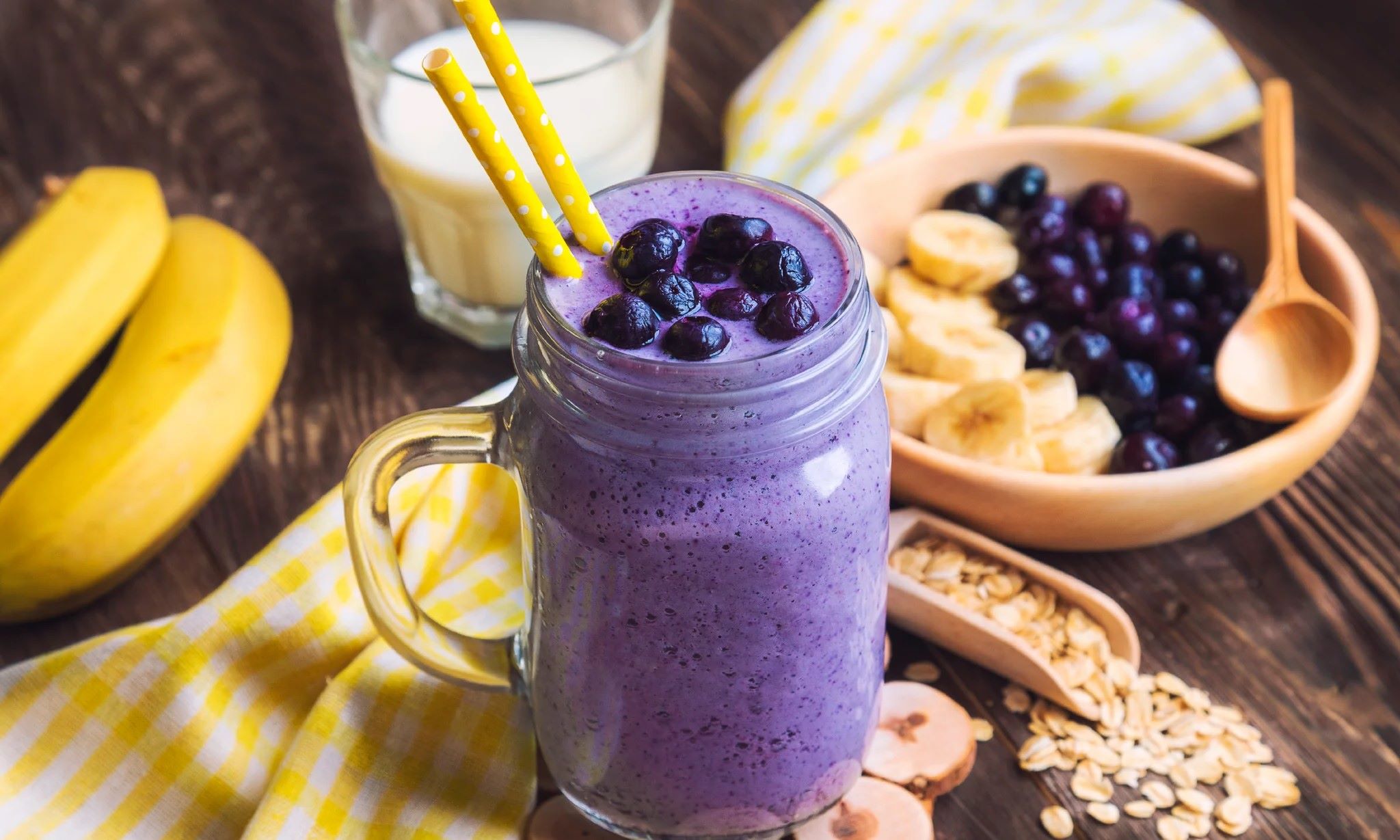 The Ultimate 7-Day Smoothie Diet Plan For Radiant Skin
